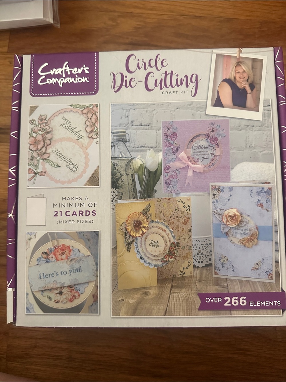 Crafter's Companion Circle Die-Cutting Craft Kit - Purple Accents
